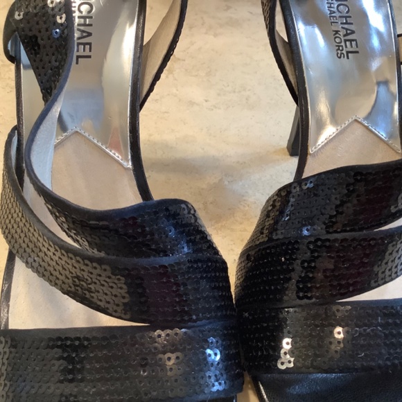Michael Kors sequin dressy heels - Picture 2 of 9